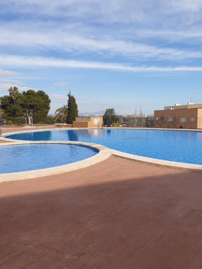 En La Gloria. Villa เพนิสโคลา ภายนอก รูปภาพ
